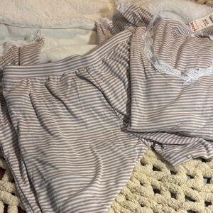 Elegant Striped Women's Pajama Set